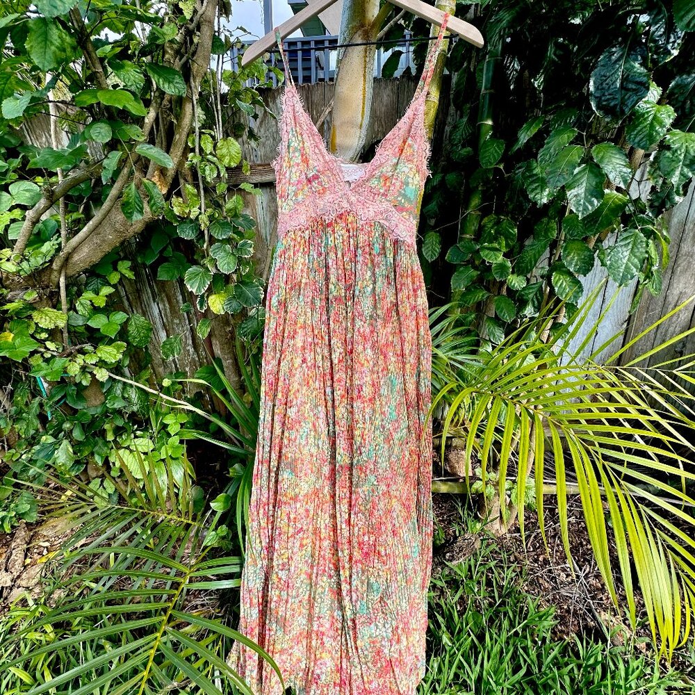 Rococo Sand Faye Pleated Long Dress XS